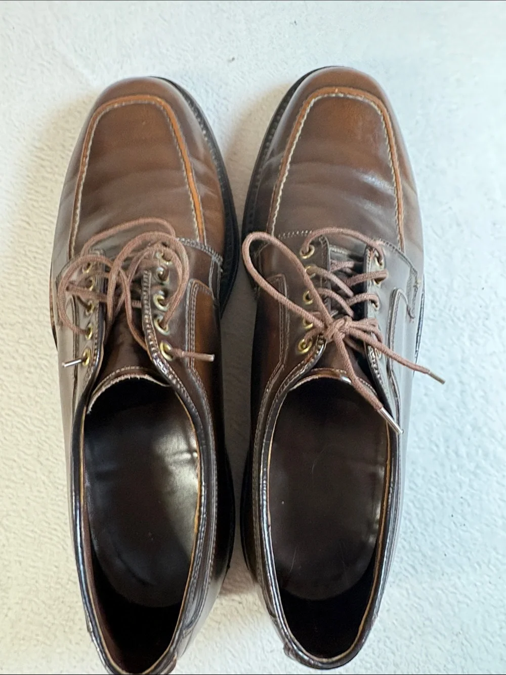 Johnston & Murphy Men's Dark Brown Leather Lace-Up Oxfords